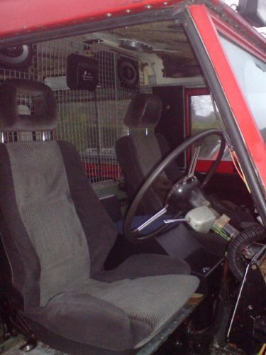 Vauxhall Cavalier seats fitted in Red